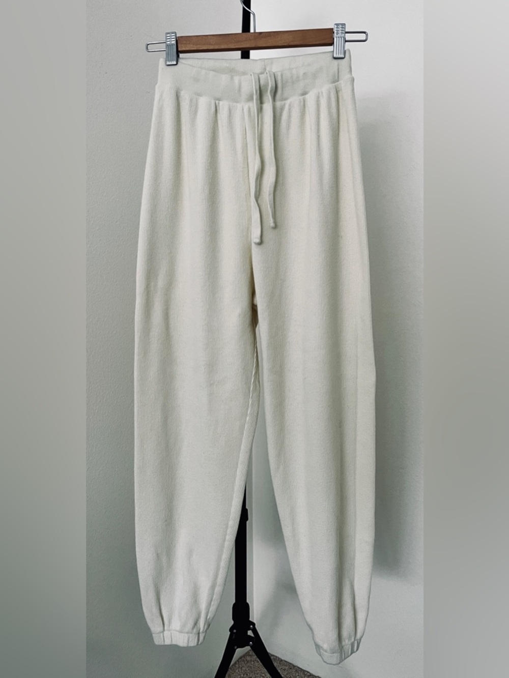SKIMS Ivory Waffle Knit Joggers 🤍 Cozy Lounge Pants | Soft Minimalist Chic